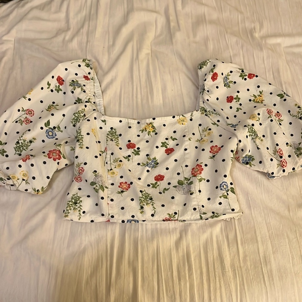 White Floral Crop top